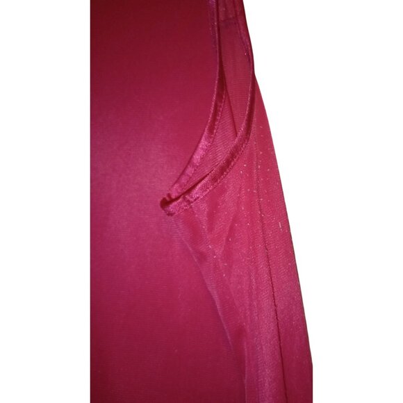 Vanity Fair Vintage Red Peignoir Nightgown Embroidered Neckline & Satin trim - Picture 5 of 6